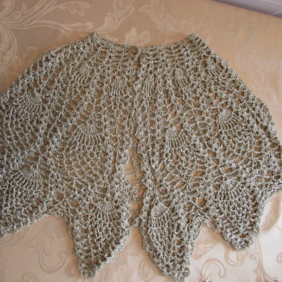 Vintage bronze metallic cape shawl - Picture 5 of 5